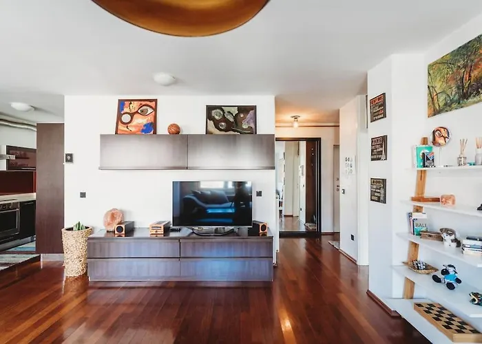 Cozy Nest In Quiet Neighbourhood, Free Parking Apartma